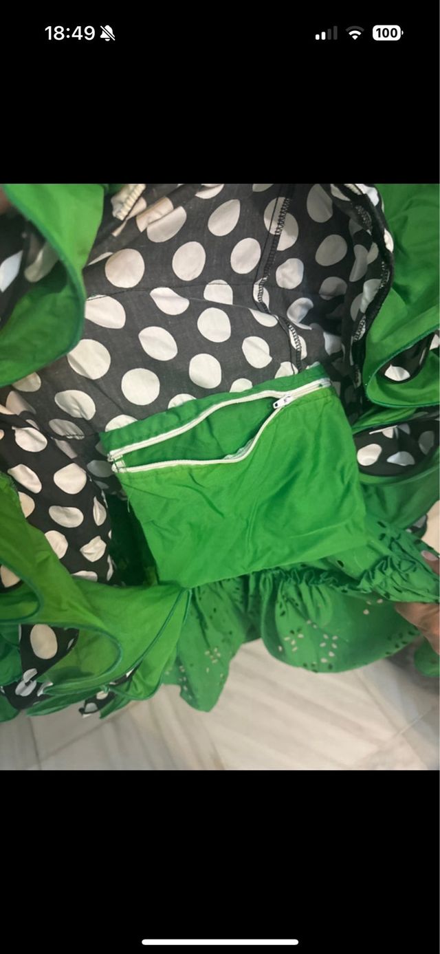 Traje Flamenca lunares blanco-negro + verde