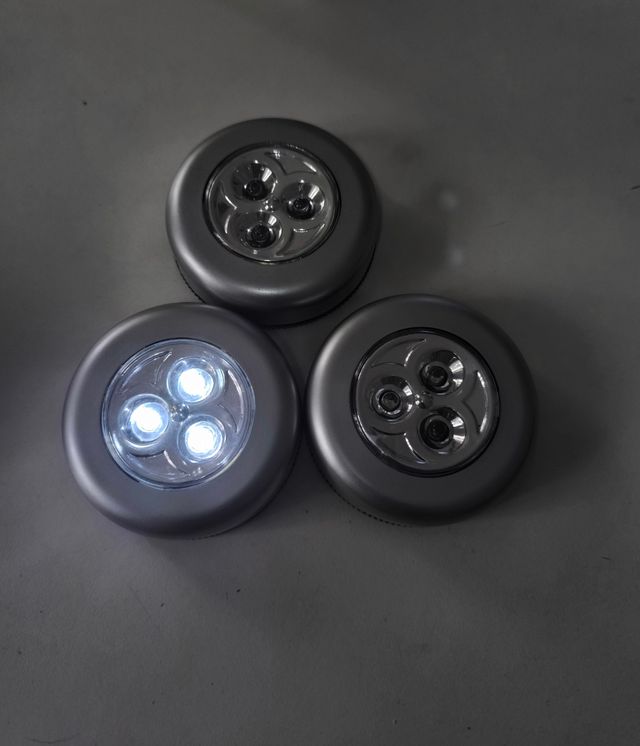 Luci LED adesive - 3 unità