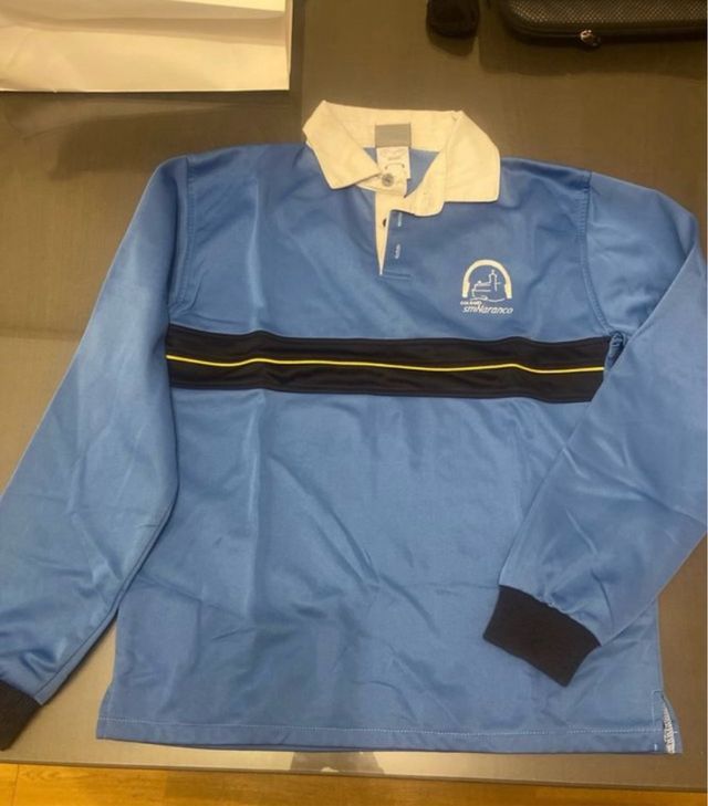 Uniforme Colegio Sta. Mª Nara