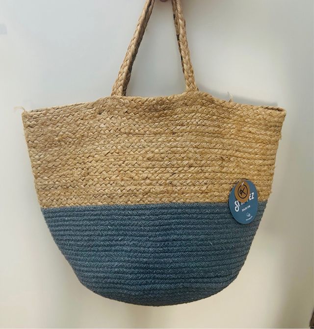 Alfombra y bolso Klandu-Stanz