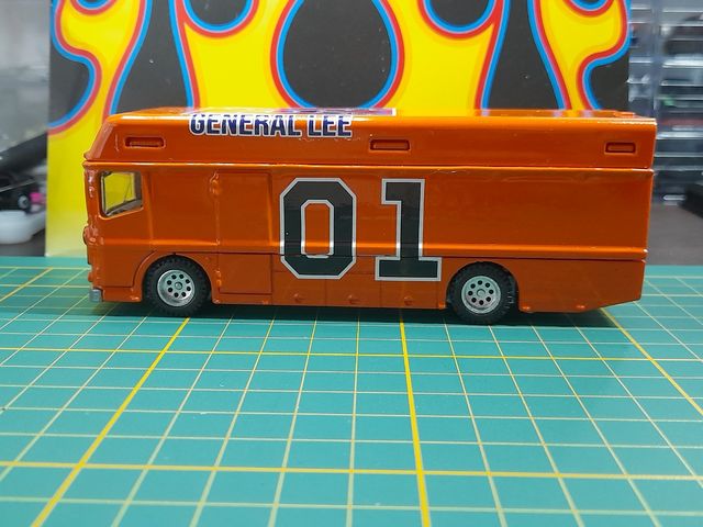 Hot Wheels General Lee + Transporter custom