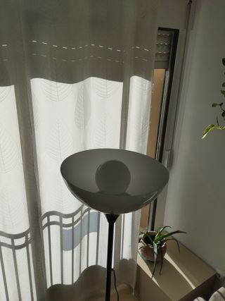 Lámpara salón - pie metal blanco