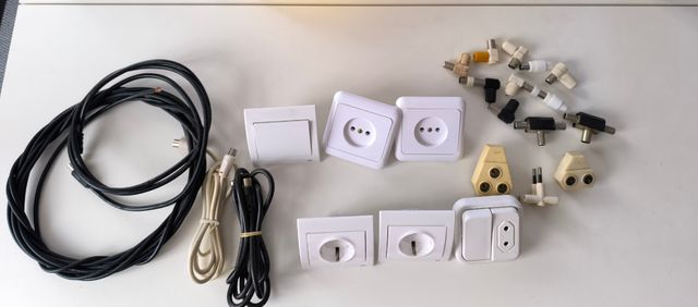 Set di prese, connettori per antenne