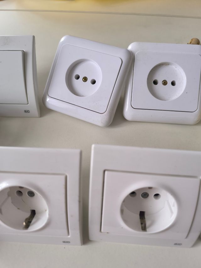 Set di prese, connettori per antenne