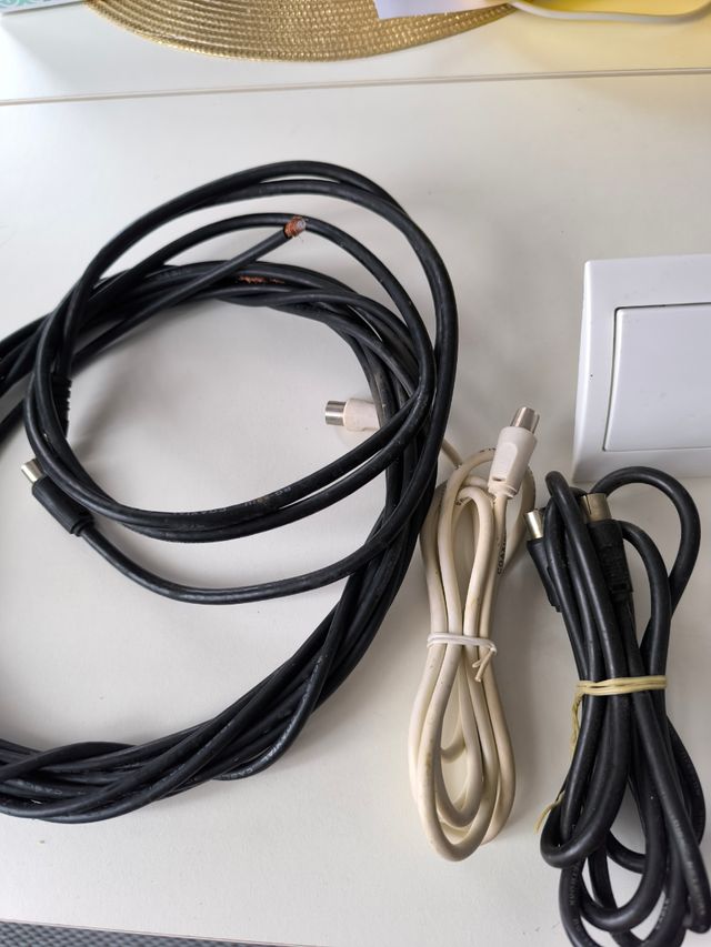 Set di prese, connettori per antenne