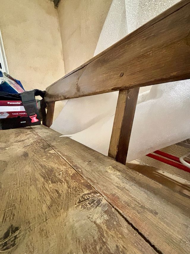 Banco iglesia madera maciza antiguo