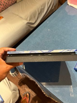 PS4 Slim 500GB + FIFA 18, FIFA  19 + Knack 