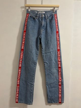 Jeans Calvin Klein - Tiro Alto