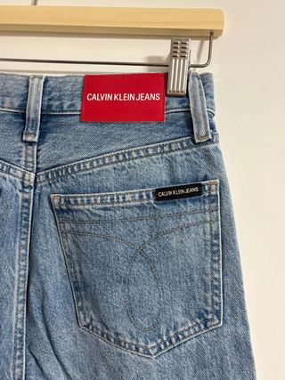 Jeans Calvin Klein - Tiro Alto