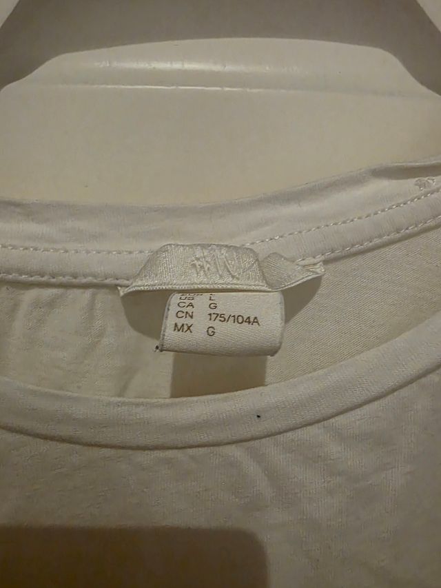 Maglietta bianca con ruches