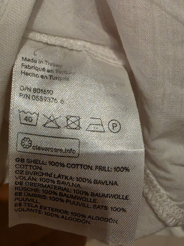 Maglietta bianca con ruches