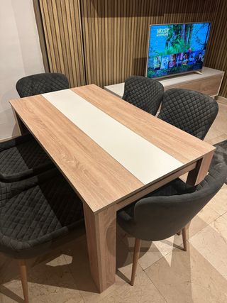 Mesa comedor nueva 