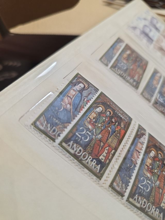 Sellos Andorra Navidad 1978 - 8x25+8x5 ptas. Spain