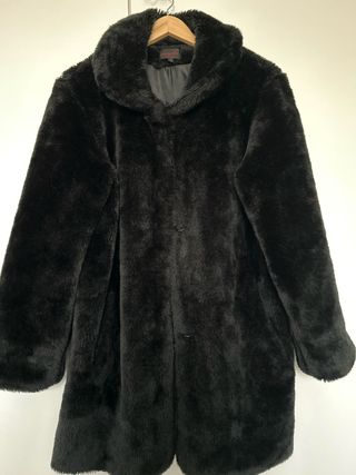 Abrigo de mujermarca Carole de color negro talla M