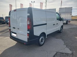 Nissan NV300 2018