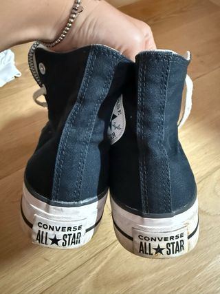 Converse negras plataforma talla 40