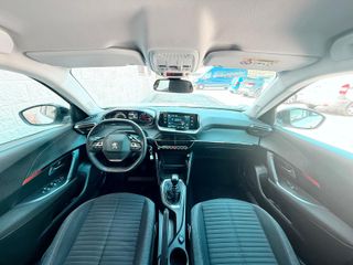 Peugeot 2008 2021