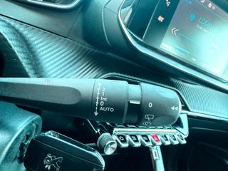 Peugeot 2008 2021