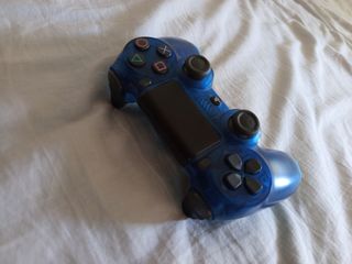 Mando PS4 (PlayStation 4) azul transparente