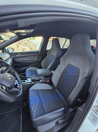 Volkswagen Golf 8R 2023