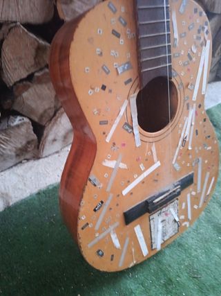 Chitarra classica vintage solo