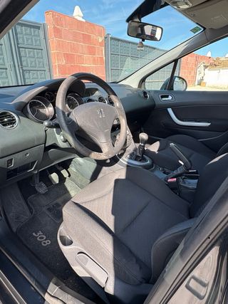 Peugeot 308 2010