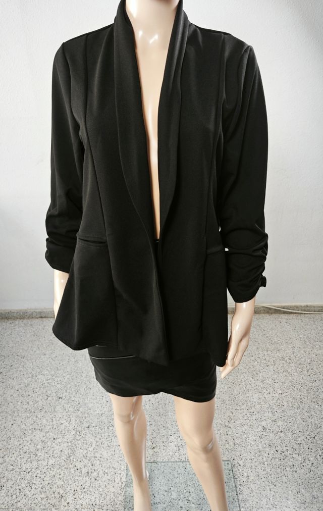 Blazer negra Boohoo talla 44 - Nueva