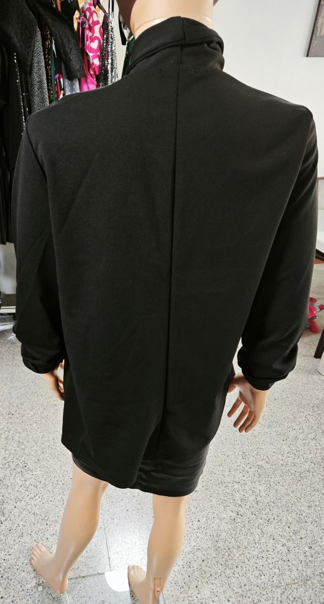 Blazer negra Boohoo talla 44 - Nueva