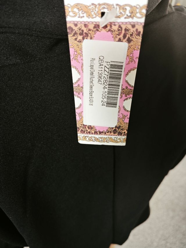 Blazer negra Boohoo talla 44 - Nueva