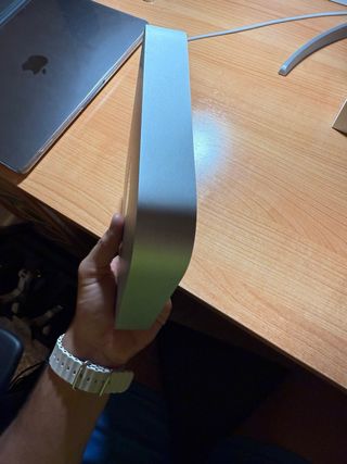 Mac mini M1 (512GB) - Gris con soporte