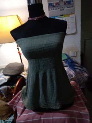 Blusa tubo verde oliva