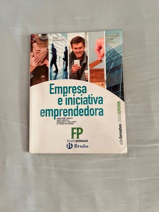 Libro de Empresa e iniciativa emprendedora SAFA