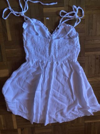 Vestido blanco nuevo (será planchado)