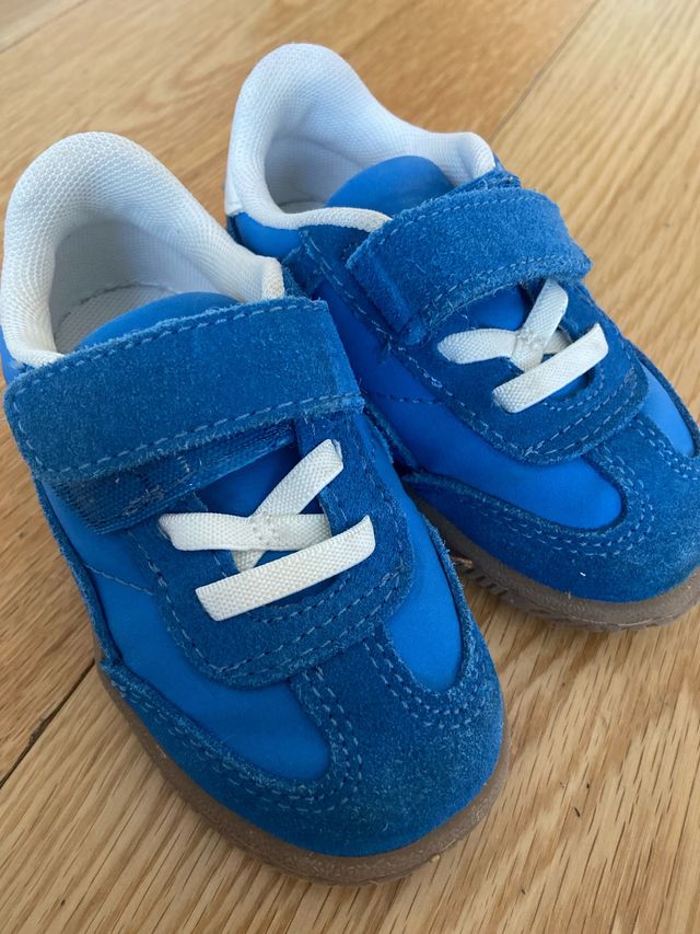 Zapatillas Zara Bebé - Talla 22
