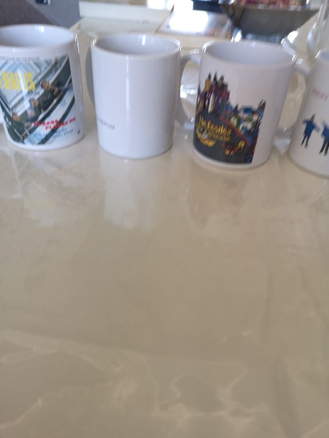 Set di 8 tazze The Beatles