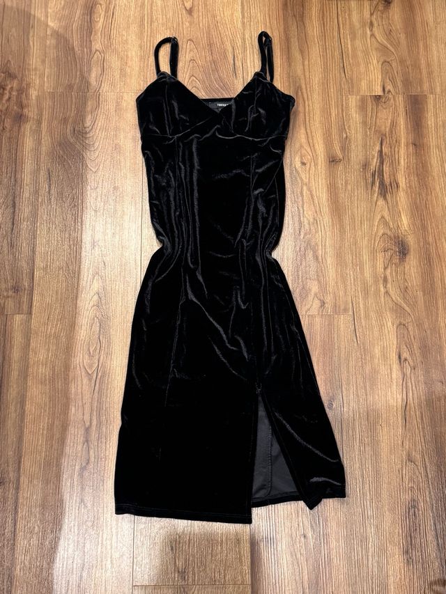 Vestido negro terciopelo - Fiesta
