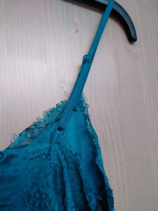 Top turquesa AMISU- Talla M