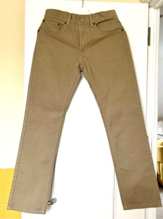 Pantalones beige Levis 