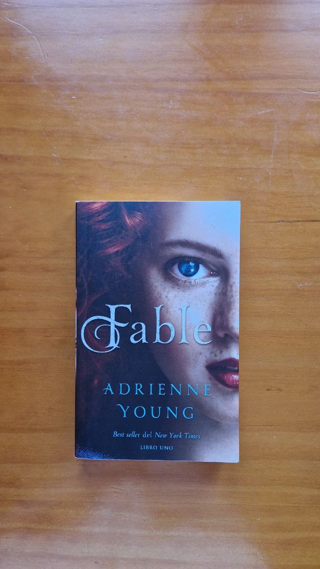 Fable (Spanish Edition)