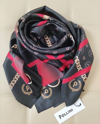 Foulard Pollini 
Nero e Rosso 
100 %Poliestere 