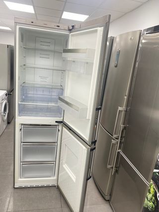 Nevera Siemens inox A+ 200x60cm con garantia