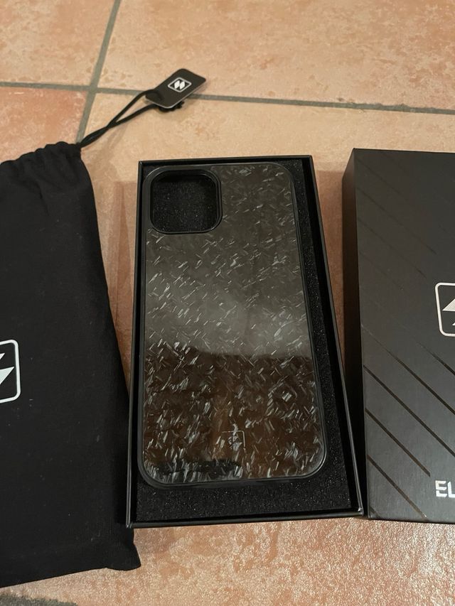 Custodia ELEMENTO iPhone 12 Pro Max - Carbonio
