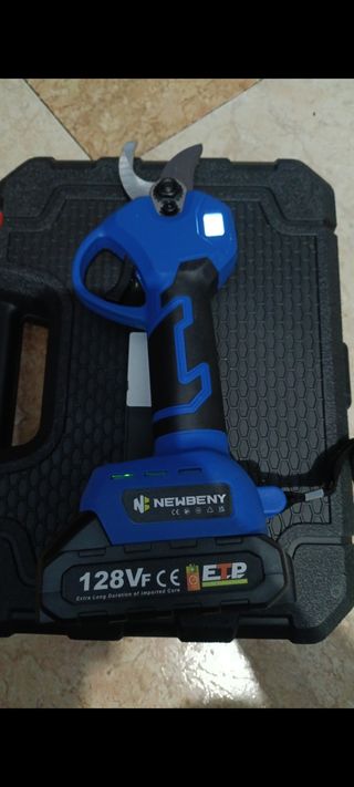 Tijera poda eléctrica 128V Newbeny