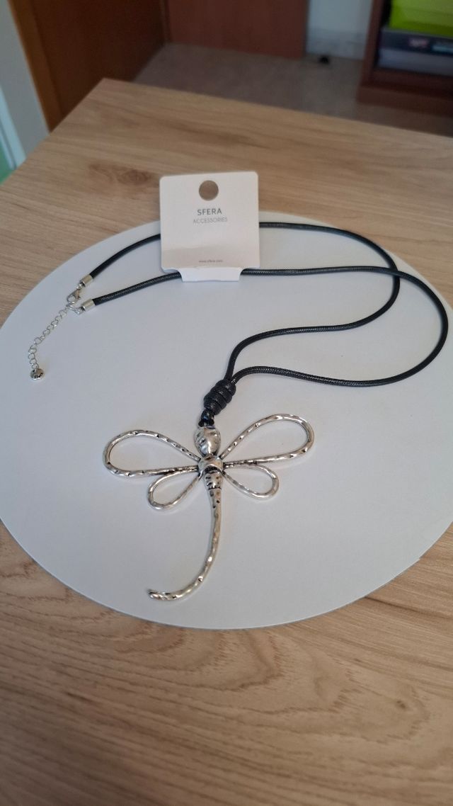 Collar libélula Sfera - Plata y Negro