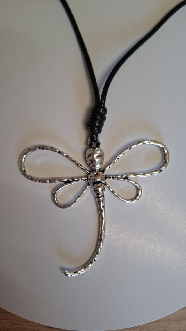 Collar libélula Sfera - Plata y Negro