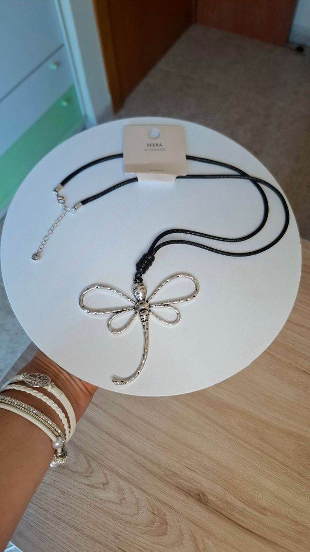 Collar libélula Sfera - Plata y Negro