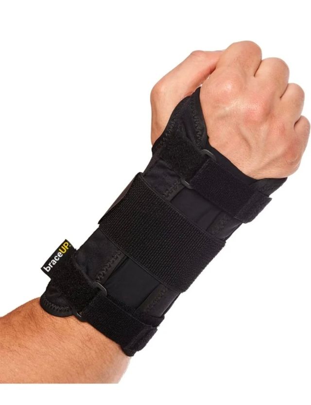 Soporte Muñeca BraceUp - S/M