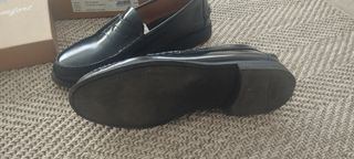 Zapatos negros tipo mocasín talla 41