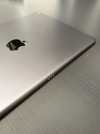 iPad 8 2020 gris espacial