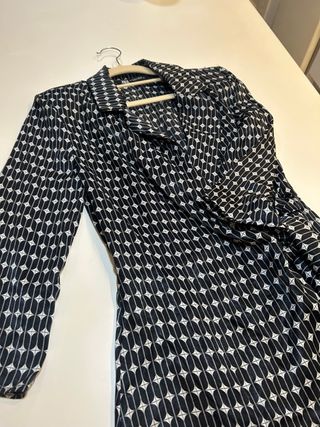 Vestido Zara negro estampado